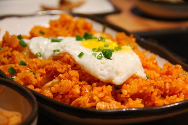 Arroz a la cubana con plátano frito