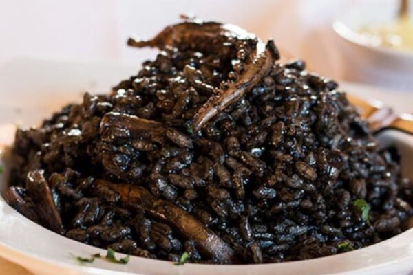 Arroz negro de calamar